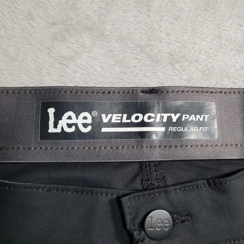 Lee Velocity Pants Mens 40x30 Black Microfiber Regular Fit Straight Leg Chino